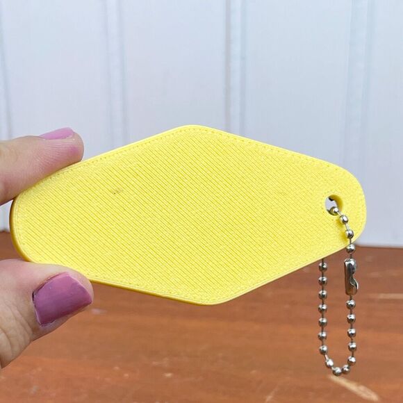 Retro Motel Keychain, It Gets Better, Ballchain Keychain - Picture 3 of 5